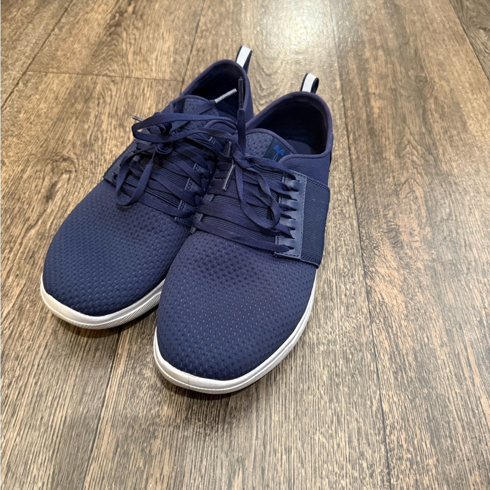 Under Armour Men's Dark Blue Sneakers